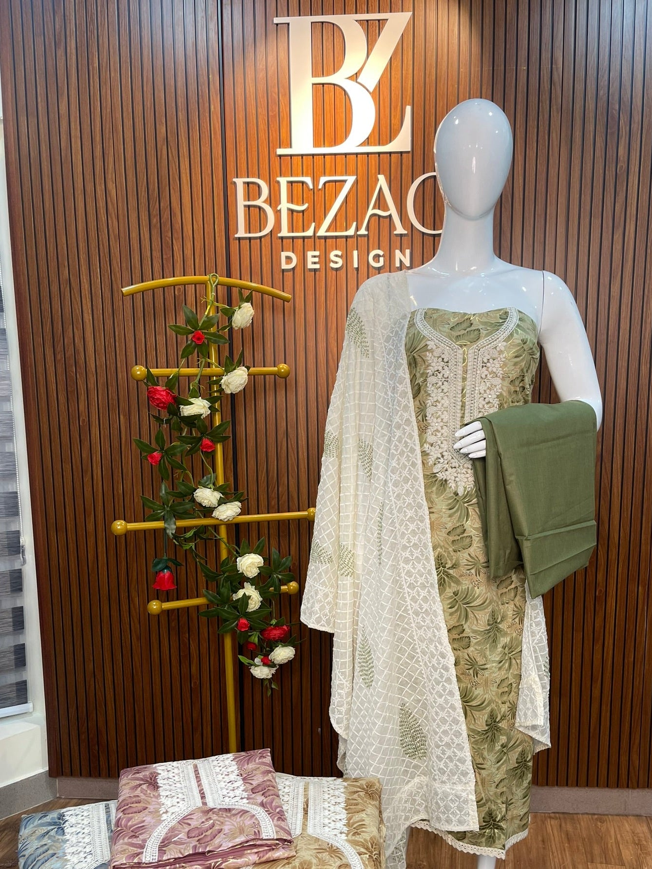 Unstitched Salwar Set