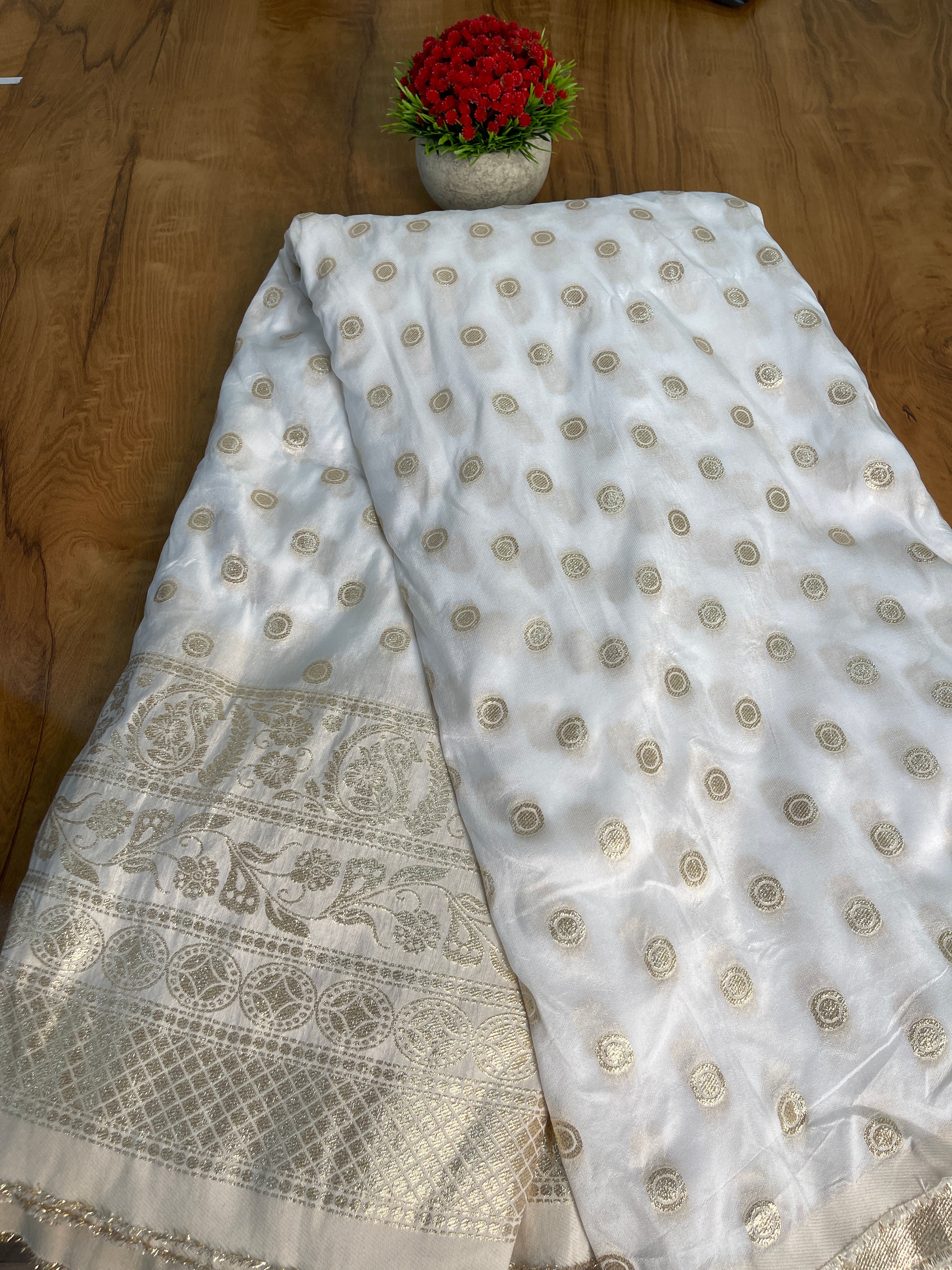 DOLA Fabric with thick golden boarder