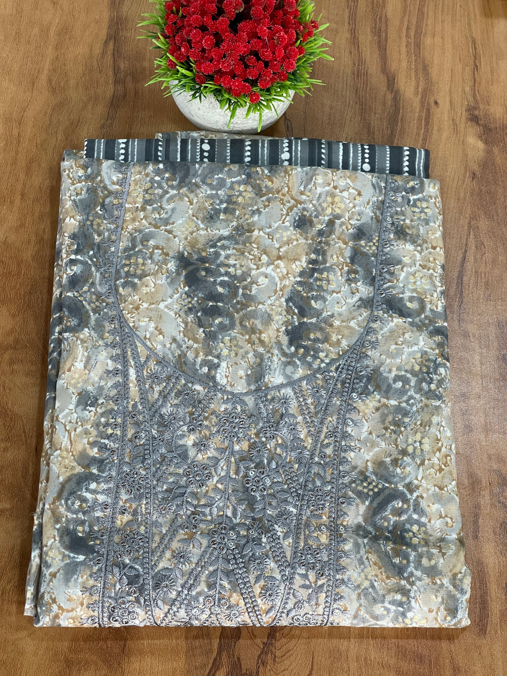 Unstitched Salwar Set